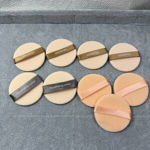 Bundle of make up puffs